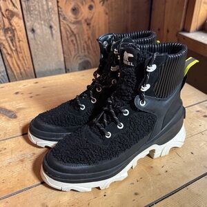 Sorel Brex Cozy Shearling Lace Waterproof Boot in Black Sea Salt 10